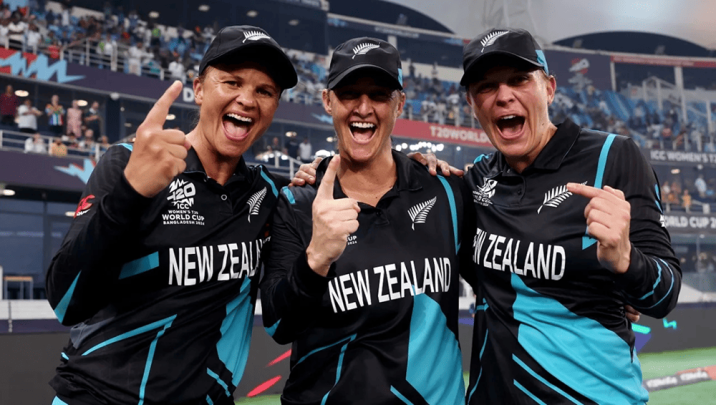 Bates, Devine, Tahuhu headline New Zealand squad for one last World Cup
