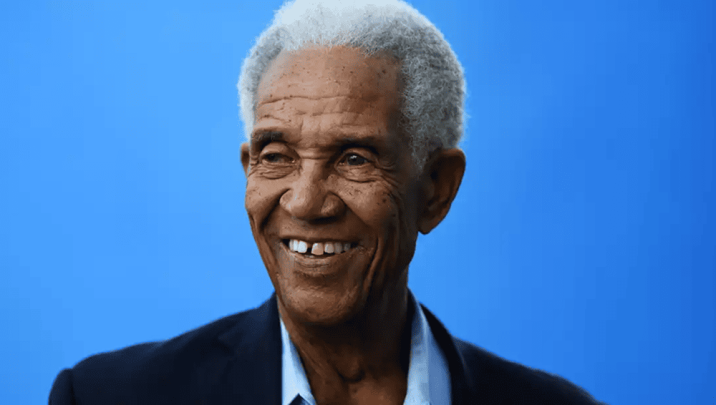 Garfield Sobers, legendary West Indies cricketer, passes away at 89