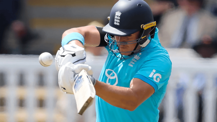 Jacob Bethell ruled out of The Hundred with knee injury