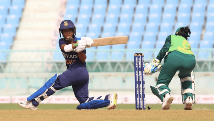 Punam Raut retires from international cricket